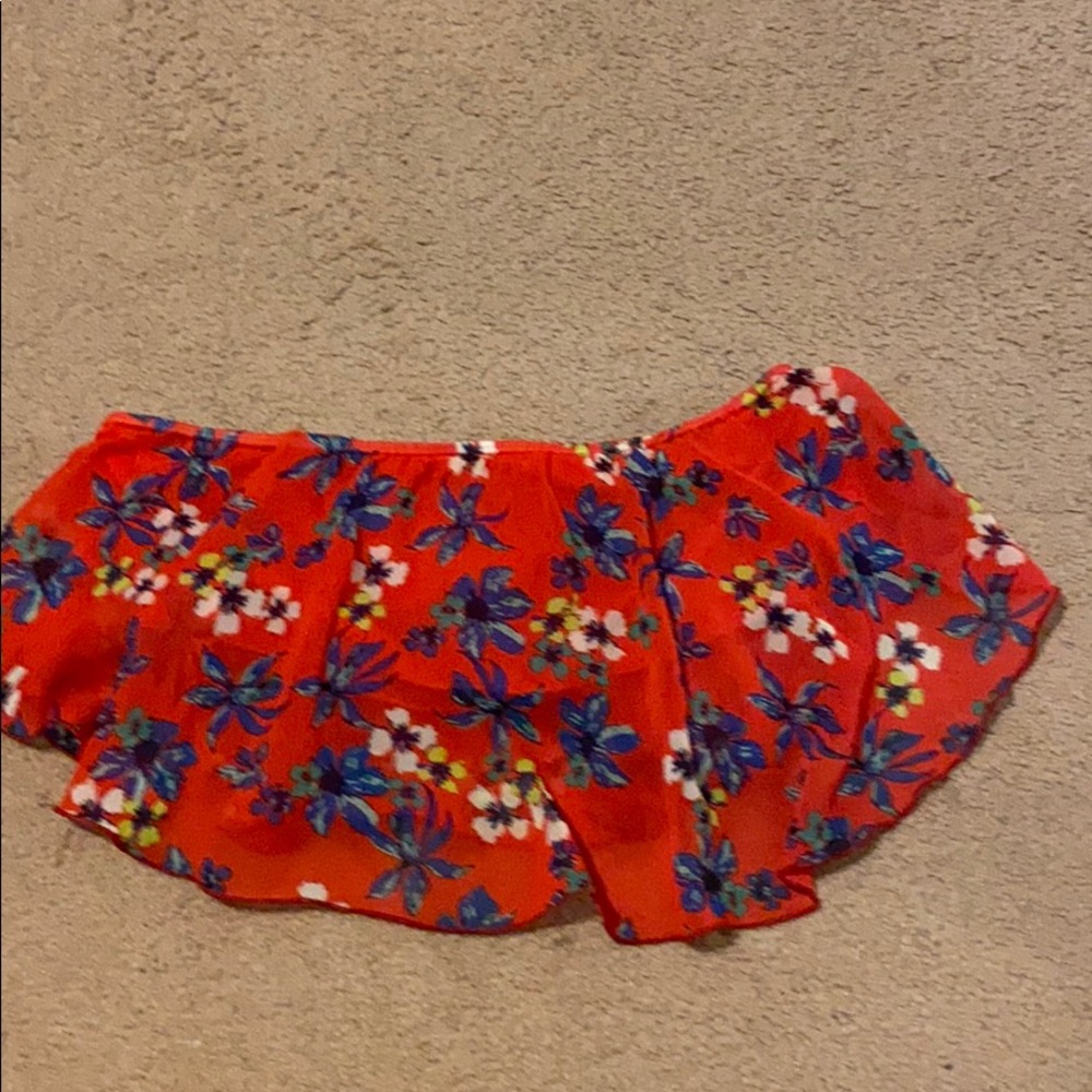 Flower crop top